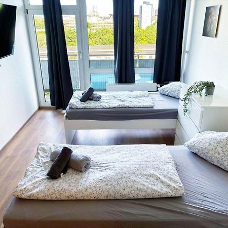 Cologne Fair Apartment With Cathedral View Buitenkant foto