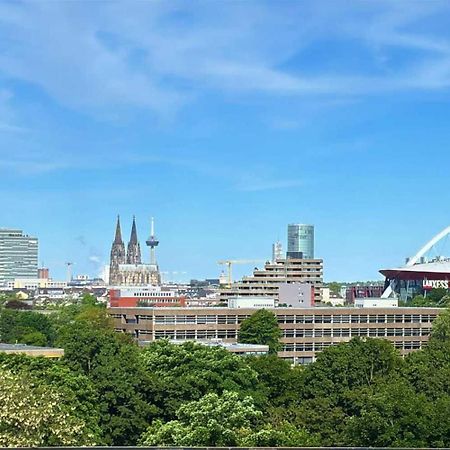 Cologne Fair Apartment With Cathedral View Buitenkant foto